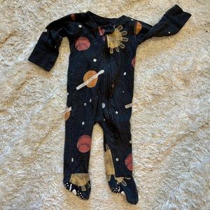 Solar System Planets Space Sun - Baby Pajamas Onesie Footies - 0-3 Months